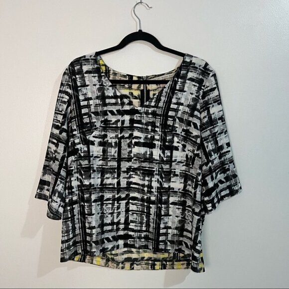 Rachel Roy abstract blouse  size Large - Picture 3 of 5